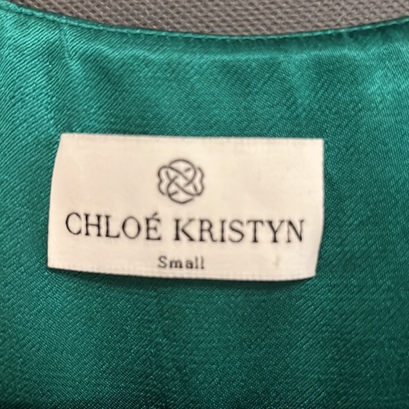 Beautiful Chloe Kristyn midi dress size small - Picture 2 of 3